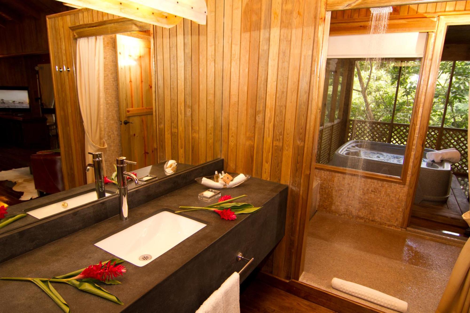 Las Lagunas Boutique Hotel Flores Exterior foto