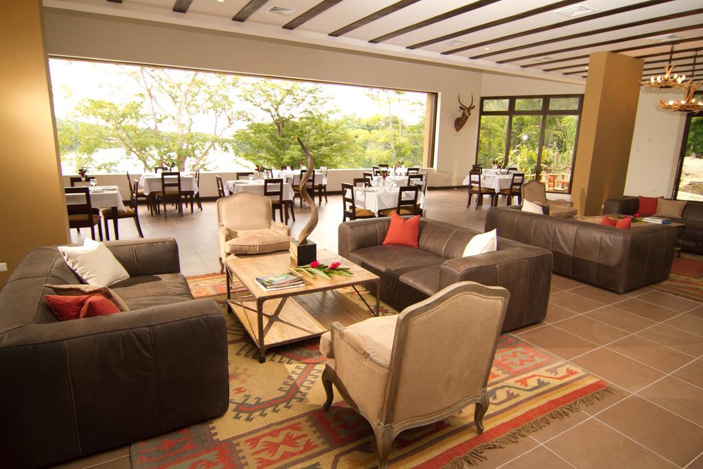 Las Lagunas Boutique Hotel Flores Exterior foto